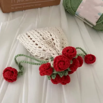 knitted-rose-bouquet-bag