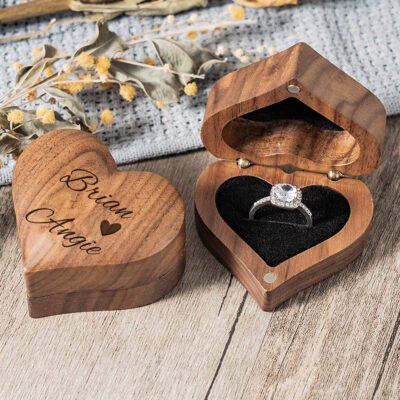 wooden-heart-ring-box