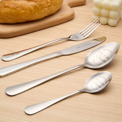 personalized-mr-mrs-wedding-forks